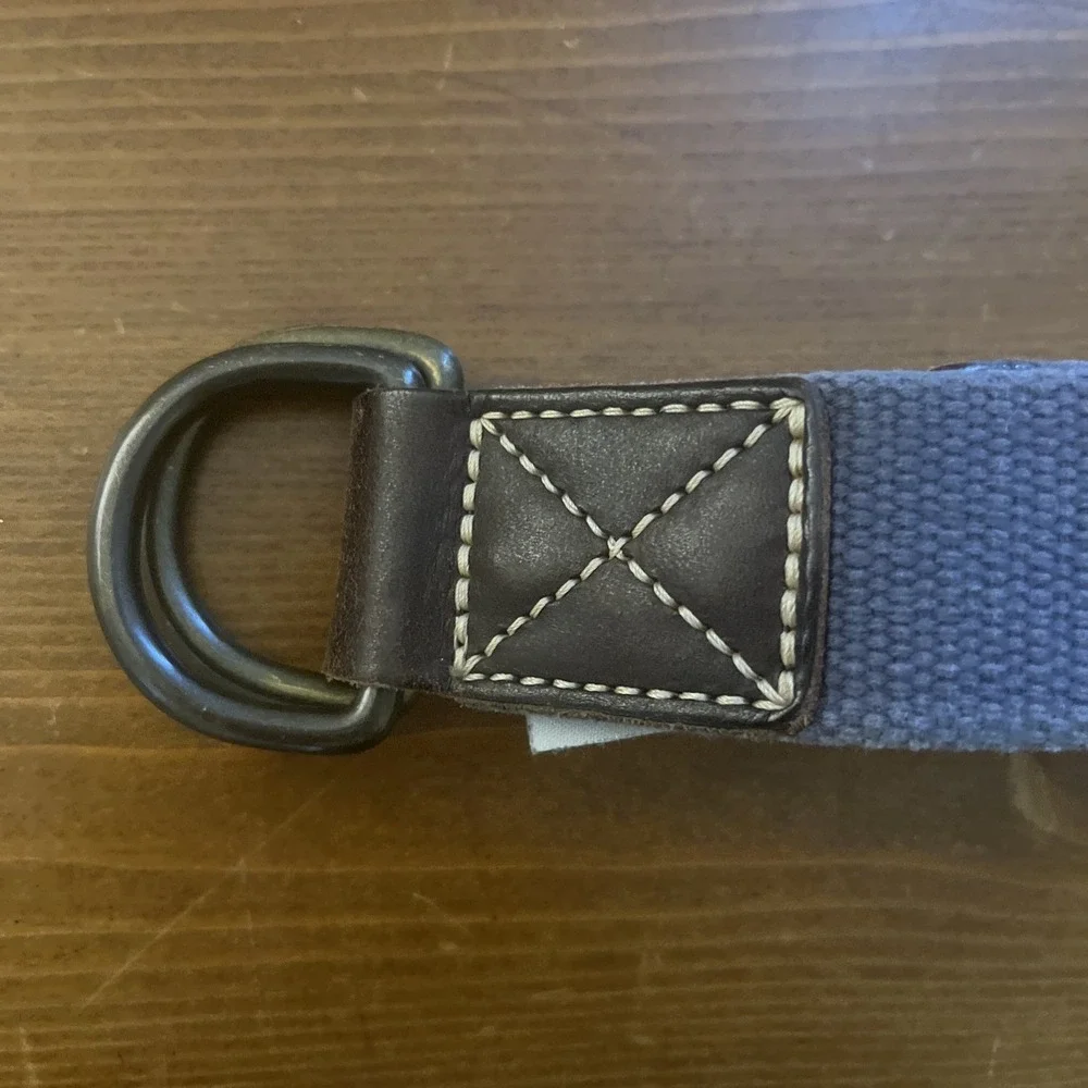 JCREW 100% Cotton D-Ring Blue Men's L/XL‎ belt w/palm Tree Pattern